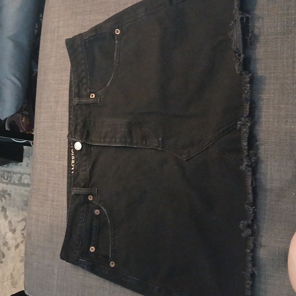 American Eagle Outfitters Dresses & Skirts - American Eagle Skirt SZ 14